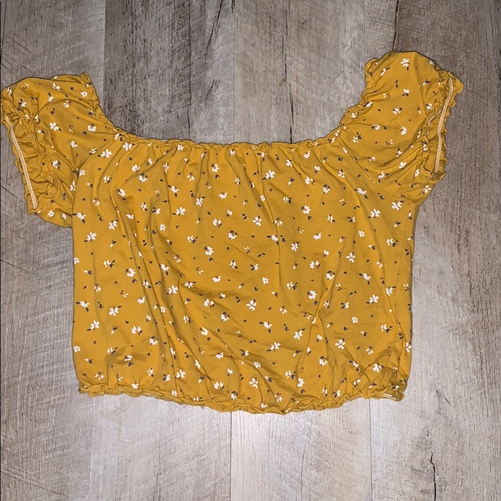 Cropped flowered off the shoulder top